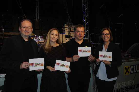 Mag. Andres Gruber, Tanja Trappl, Alfred Hertlein-Zederbauer und Mag. Dr. Brigitte Schuckert