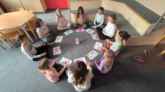 Spezialpreis der Jury, Klasse 3A der Volksschule Ravelsbach, Frieden beginnt in mir