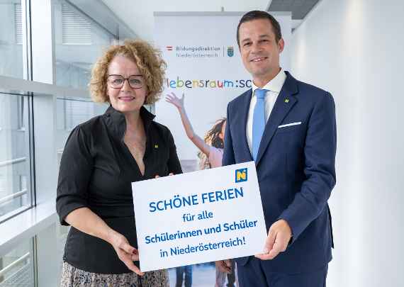 PK_Teschl-Hofmeister_Schulschluss_NLK_Khittl