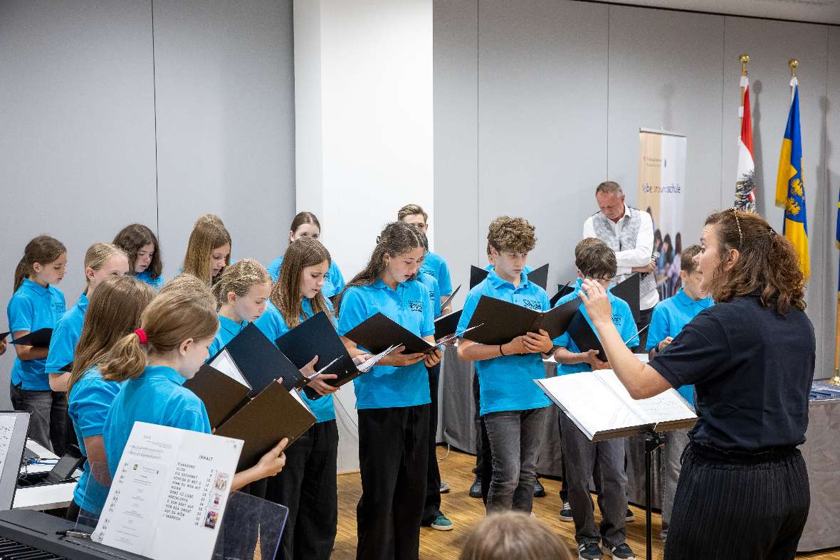 Klassenchor der Musikmittelschule Laa/Thaya